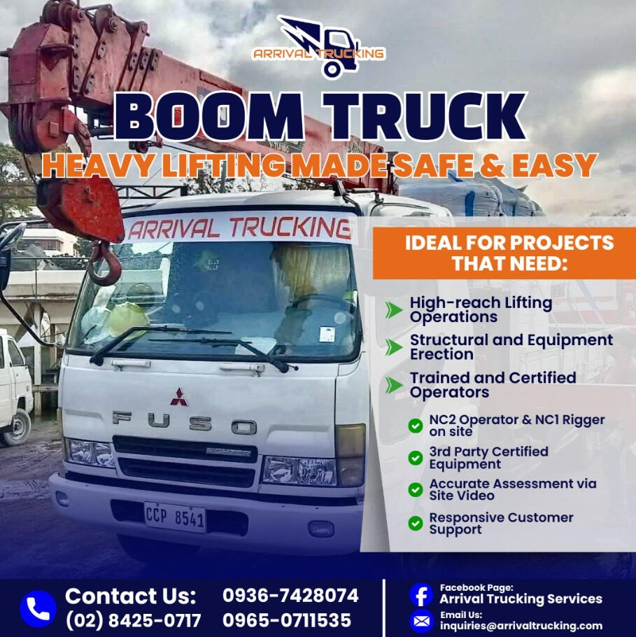 Boom Truck w/ 6 sections crane &amp; outrigger